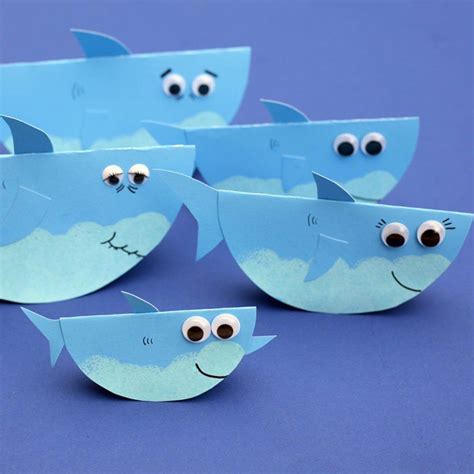 Rocking Paper Shark Family - Super Simple | Crafts for kids, Preschool ...