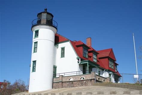 Point Betsie Lighthouse - Lake Michigan - Travel the Mitten