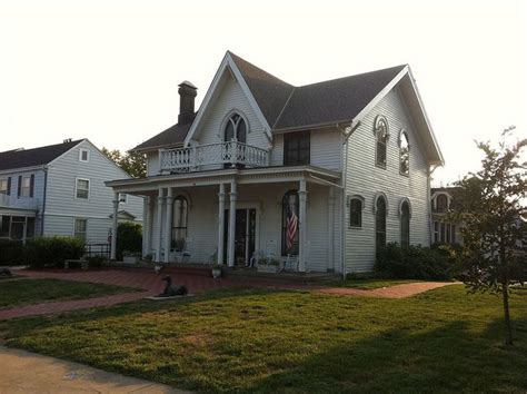 Amelia Earhart Birthplace Museum | Leavenworth kansas, Kansas ...