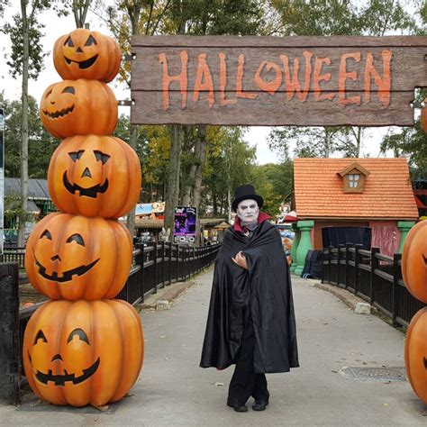 Not only large amusement parks go all in for Halloween! | MK Themed ...