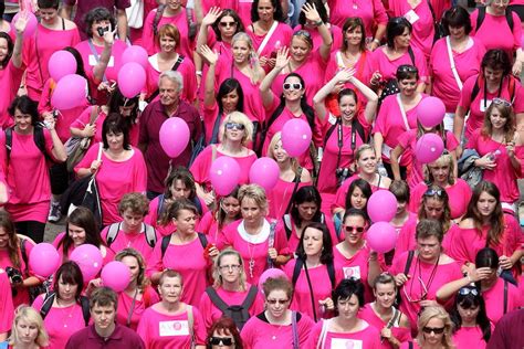 Everything You Need To Know About NYC's Breast Cancer Walks