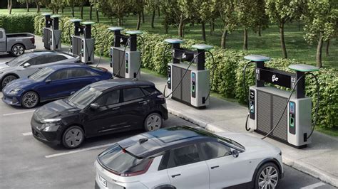 FLO EV Charging Expanding to Ultra-Fast DC Chargers