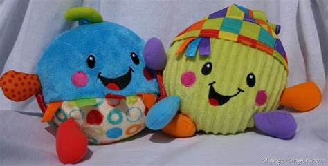 Fisher-Price Giggle Gang Plush Toy Review & Giveaway (CLOSED 5/29)