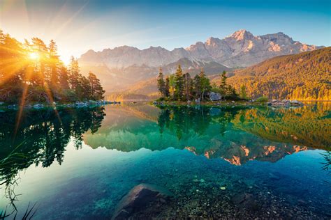 5 Reasons to Hike Around Germany's Highest Peak, the Zugspitze - Ryder ...