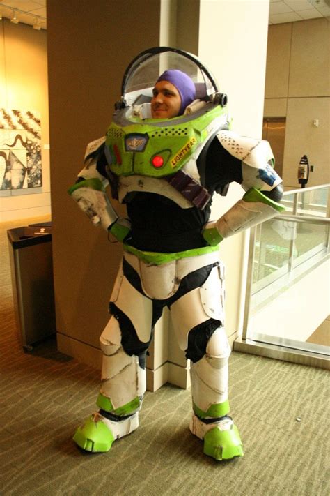 Buzz Lightyear | Esse cosplayer se inspirou no clássico personagem de ...