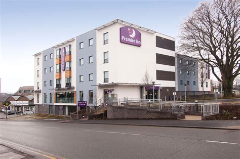 Premier Inn Maidstone Town Centre Hotel - Hotels in Maidstone ME16 8HR ...