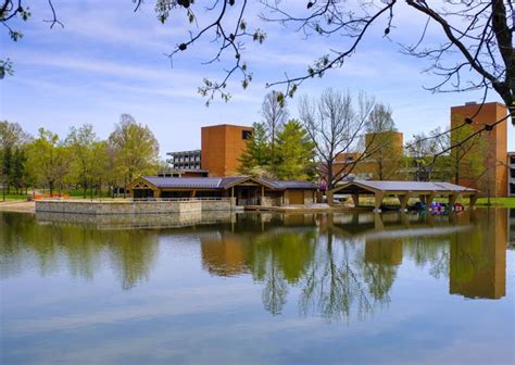 Newly renovated SIUC Campus Lake boathouse to be unveiled this weekend ...