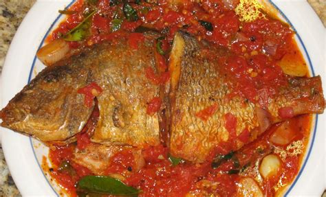 How To Make Healthy Fish in Tomato Sauce | All Healthy Recipes - Best ...