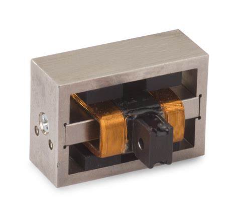 Rectangular Linear Voice Coil Actuator LA05-30-001Z | Sensata Technologies