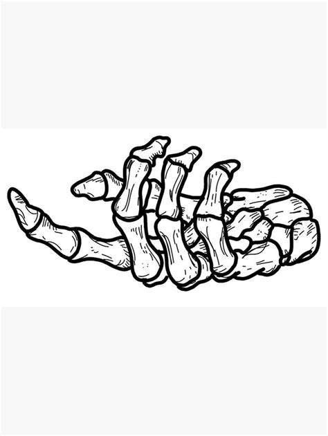 another skeleton hand | Skeleton hands drawing, Skeleton hand tattoo ...