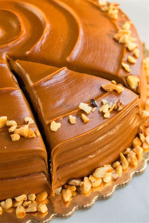 Chocolate Caramel Cake - CakeWhiz