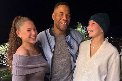 Michael Strahan's Daughter Sophia Praises Twin Isabella