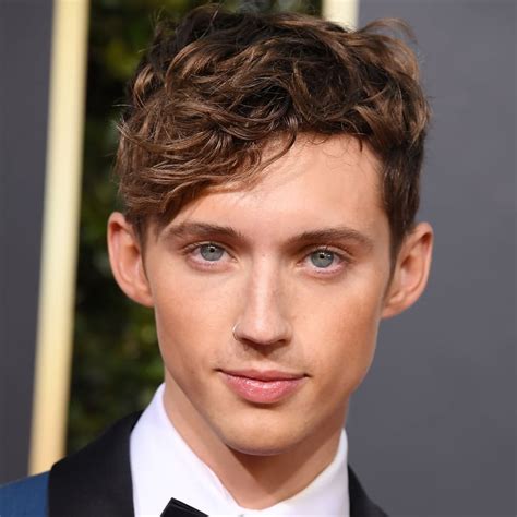 Troye Sivan | POPSUGAR Entertainment