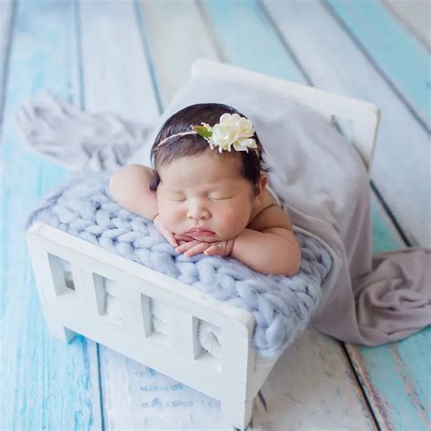 Newborn Props for Photography Wood Bed Newborn Posing Baby Photography ...