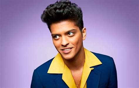 LOCKED OUT OF HEAVEN - Bruno Mars - LETRAS.COM