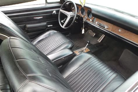 1968 PONTIAC GTO - Interior - 199038