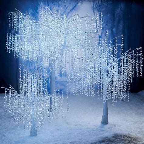 42 Beautiful Winter Wonderland Lighting Ideas For Outdoor And Indoor ...