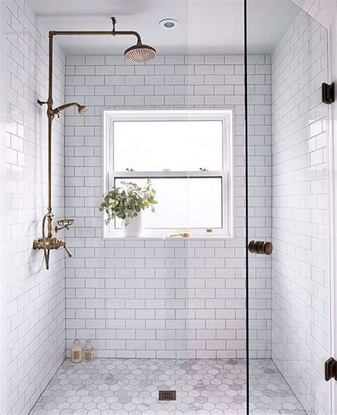 30+ Bathrooms With White Subway Tile – HomeDecorish