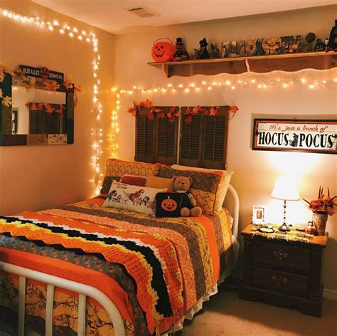 19 Amazing Bedroom Ideas With Cozy Farmhouse Fall Decor | Fall bedroom ...