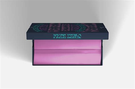 Nike Shoe Box Re-Design for Womxn on Behance