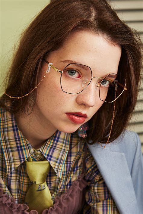 The hexagonal glasses!! They are quite special and chic, right? And you ...