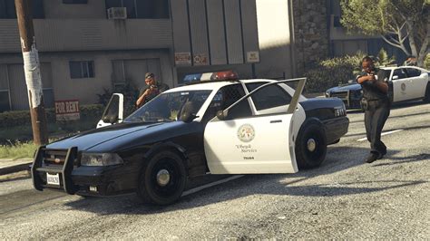 GTA 5 Guide: How To Escape The Cops At Max Wanted Level