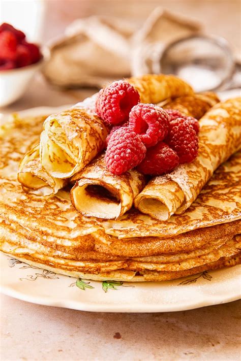 Russian Crepes Blini (VIDEO) Thin and delicate pancakes