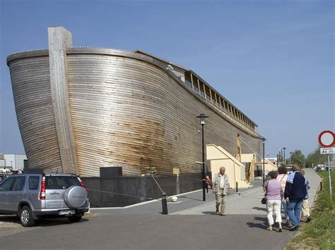 Full-size replica of Noah's Ark - Photo 4 - Pictures - CBS News