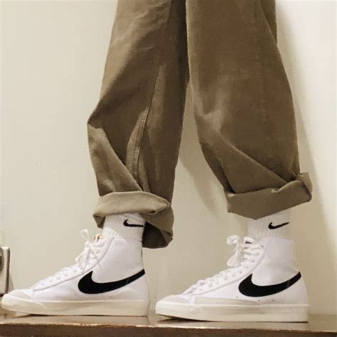 Nike Blazers | White shoes outfit, White nikes, Nike blazer