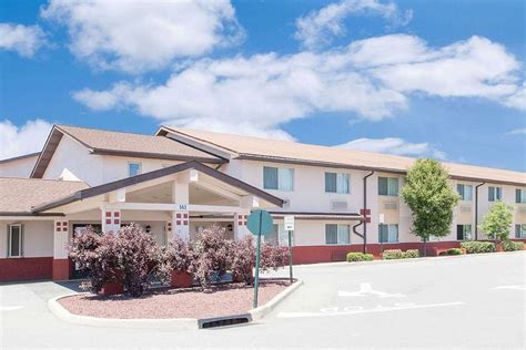 SUPER 8 BY WYNDHAM MIDDLETOWN $67 ($̶9̶5̶) - Prices & Motel Reviews ...