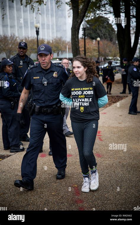 Student activists with the Sunrise Movement occupy Nancy Pelosi's ...