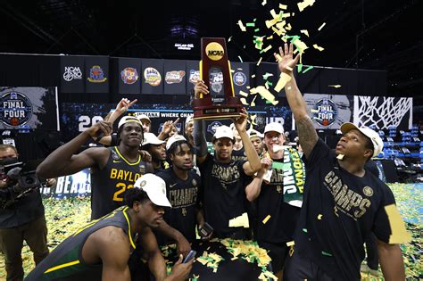 Biggest Winners and Losers of the 2021 NCAA Tournament