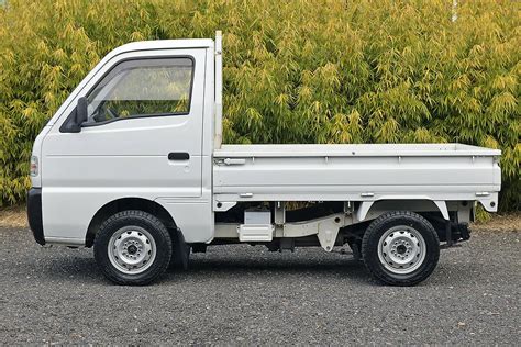 LOW MILE Suzuki Carry Kei Truck, 5 Speed, 4WD, Axle Lock, EL Gear ...