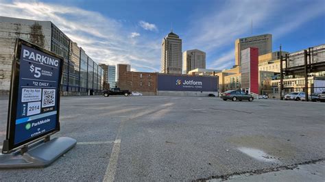 Opinion: Downtown Parking Lots Are Empty, It's Time to Get Rid of Them ...