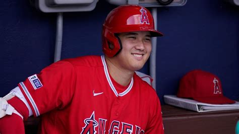 Shohei Ohtani agrees to $700 million, 10-year contract with Los Angeles ...