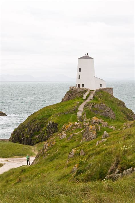 LLanddwyn Island Beacon, Anglesey | Monument valley, Natural landmarks ...