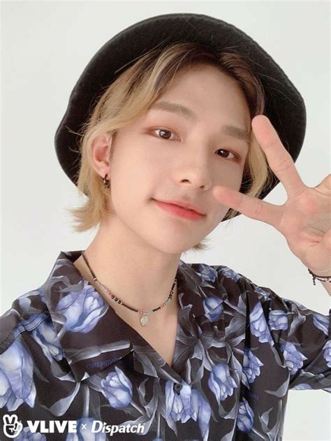 hyunjin selfie dispatch in 2020 | Long hair styles, Stray, Felix stray kids