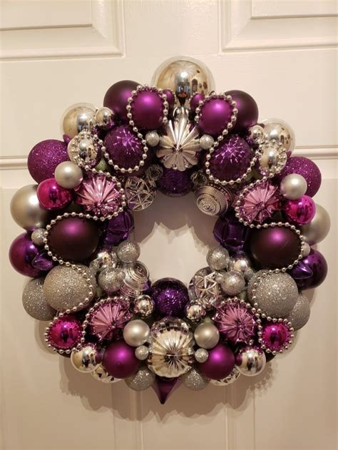 Deep purple wreath | Christmas themes decorations, Holiday wreaths diy ...