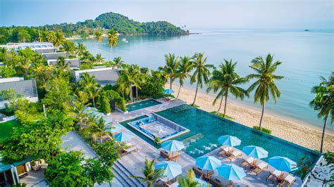 Luxury Beachfront Resort In Koh Samui – Select Representation