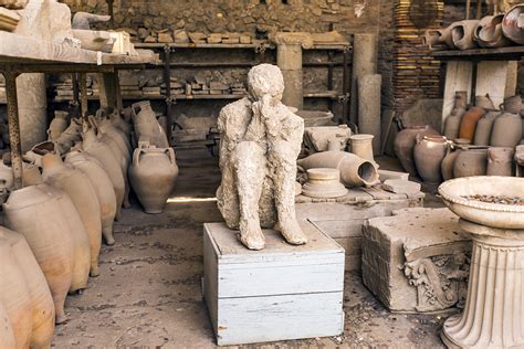 Pompeii: Italy's frozen-in-time Roman city | International Travel News