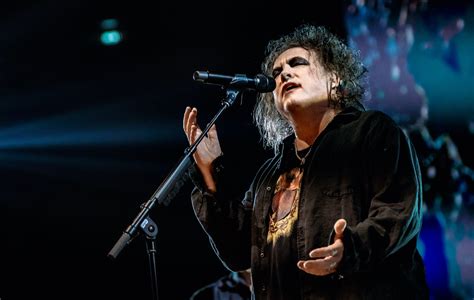 Robert Smith reacts to rail strike clashing with The Cure's Wembley gig