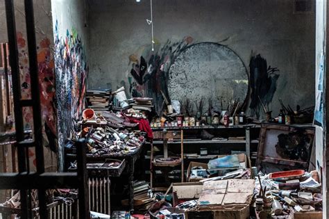 Why The Most Creative People Have Messy Rooms ? | Art-Sheep