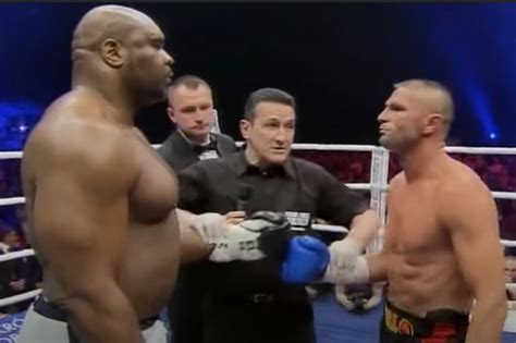 Fight Archives: Bob Sapp gets TKOd by kickboxer half his size ...