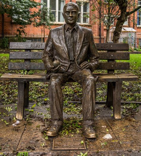 Alan Turing Statue | Manchester | Derek Fox | Flickr