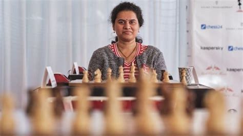 Koneru Hampy Claims Rapid Crown