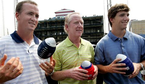 Manning family values Peyton and Eli's many Super Bowl moments, and dad ...