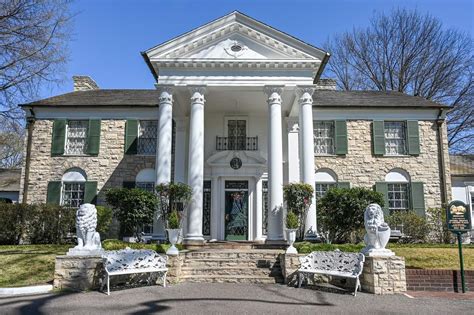 Spotlight On: Graceland, Elvis Presley's House in Memphis