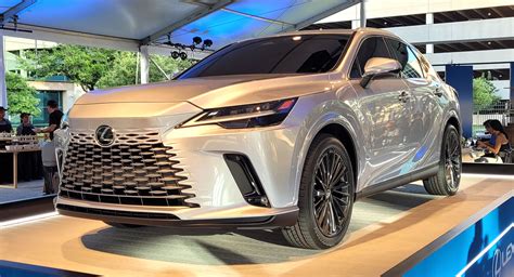 Nachedeu - nachedeu.com - Lexus RX 2023 года выходит на новый уровень ...