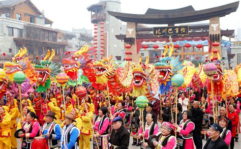 Cultural Traditions: The Chinese New Year – The Roar