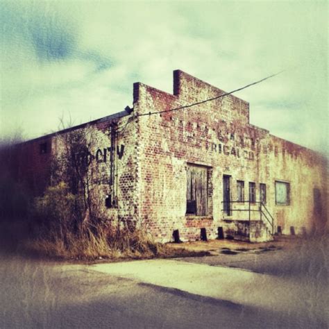 Macon's old buildings offer a look back in time, to when it was a ...